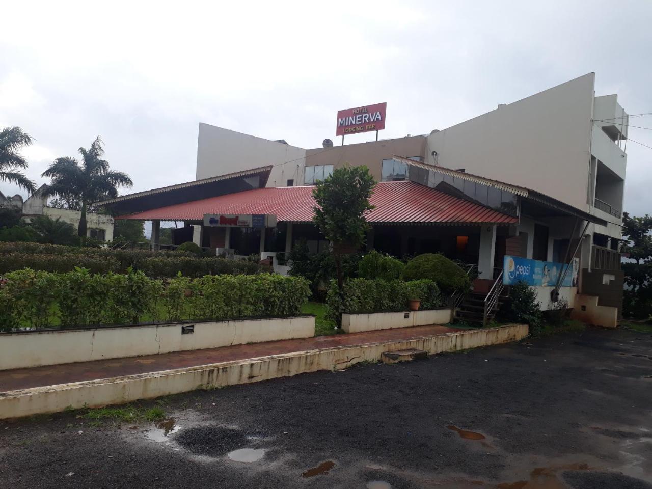 Minerva Paradise Hotel Belagavi Zewnętrze zdjęcie